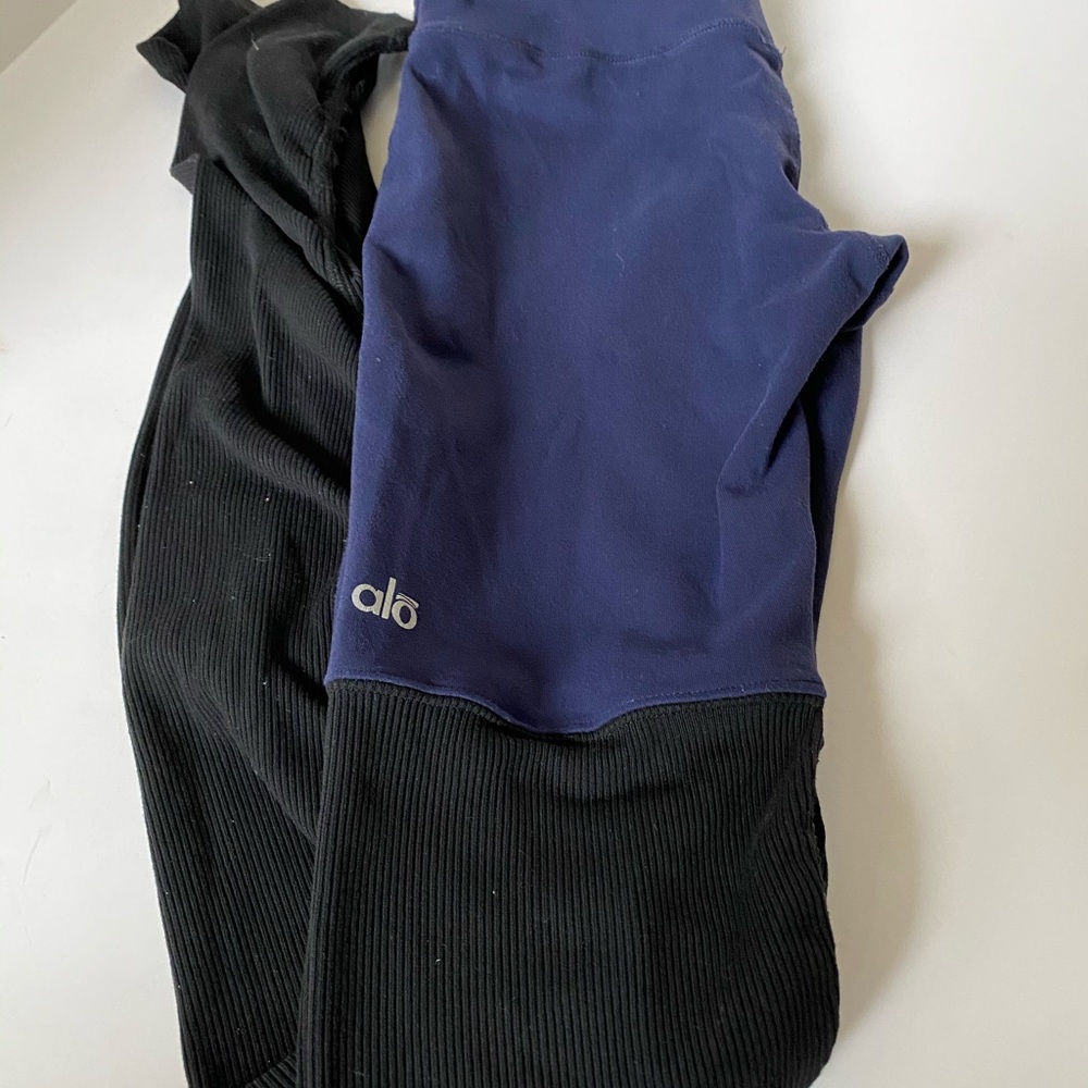 Alo Goddess Yoga Blue Black Leggings Sz Medium